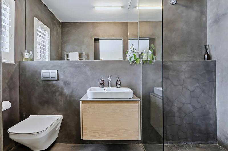 4 Bedroom Property for Sale in Hout Bay Western Cape